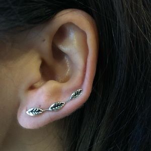 925 sterling silver Ear crawler